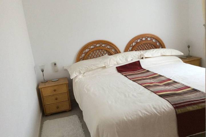 Détaché 3 chambres, 2 salles de bains villa avec piscine privée face sud. in La Sella, Pedreguer
