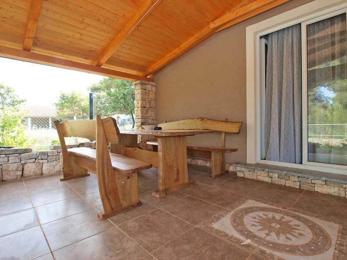 Ferienhaus für 6 Personen, mit Terrasse in Peroj - 2
