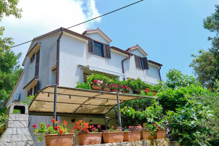 Smještaj za odmor za 4 osoba, s Balkon/terasa u Lošinj