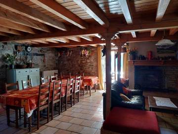 Gîte pour 12 personnes, avec jardin et vue à Grust