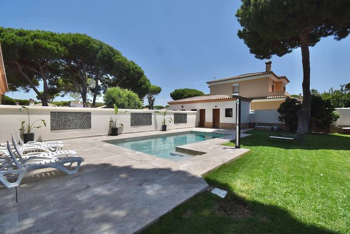 Chalet para 6 personas, con piscina además de jardín y terraza, Familias con niños en Provincia de Cádiz - 3