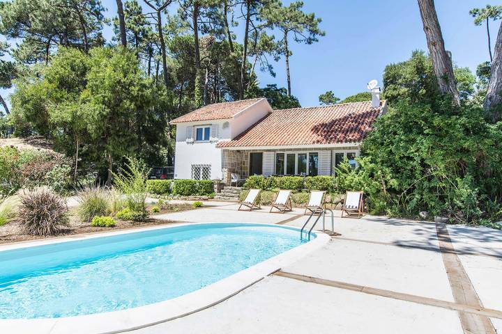 Villa para 10 pessoas, com piscina na Costa de Estoril