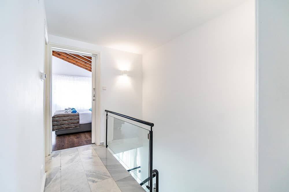 Ganze Wohnung, One Maisonette by Ezoria Villas in Paphos, Südzypern