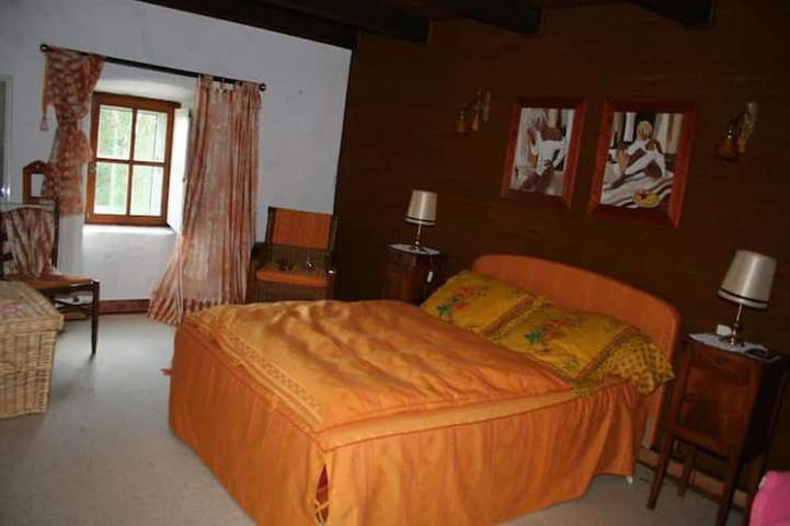 Location de vacances pour 6 personnes, avec jardin et terrasse à Lachamp-Raphaël - 3