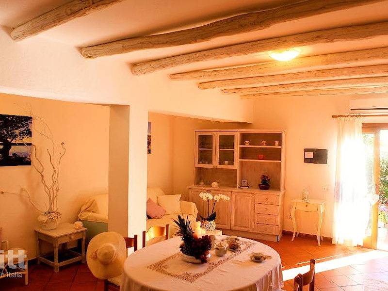 Tritt — Apartment in Baia de Bahas for 4 people near the sea in Villaggio Marineledda, Costa Smeralda