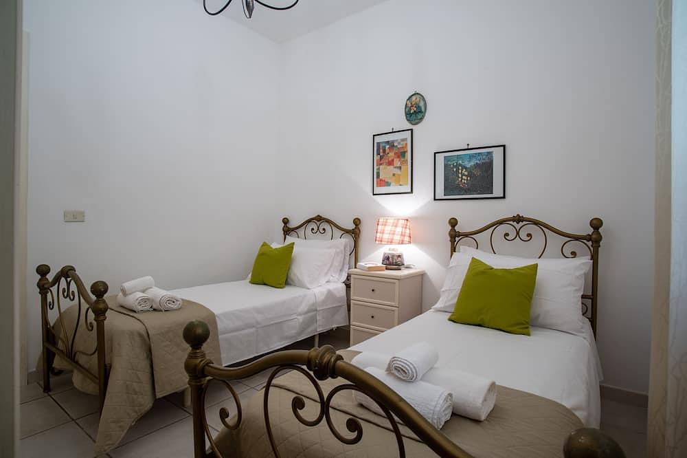 Apartamento entero, Holiday apartment- Residence Baia Blu 100mt from the sea in Galípoli, Golfo de Tarento