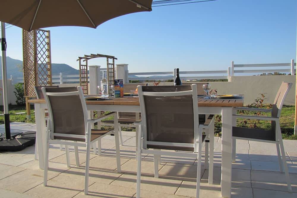 Casa Di Stile Provenzale Con Vista Mare in Calenzana, Calvi e dintorni