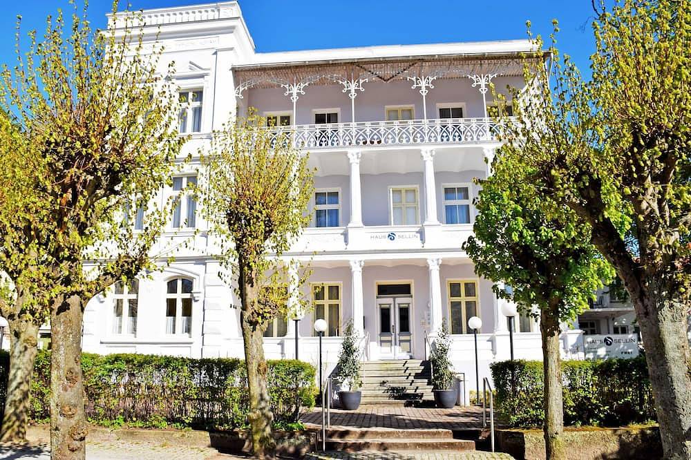 Budgetzimmer mit Dusche/wc auf dem Flur 16 - Appartementhaus Sellin in Stil der Bäderarchitektur in Sellin, Rügen