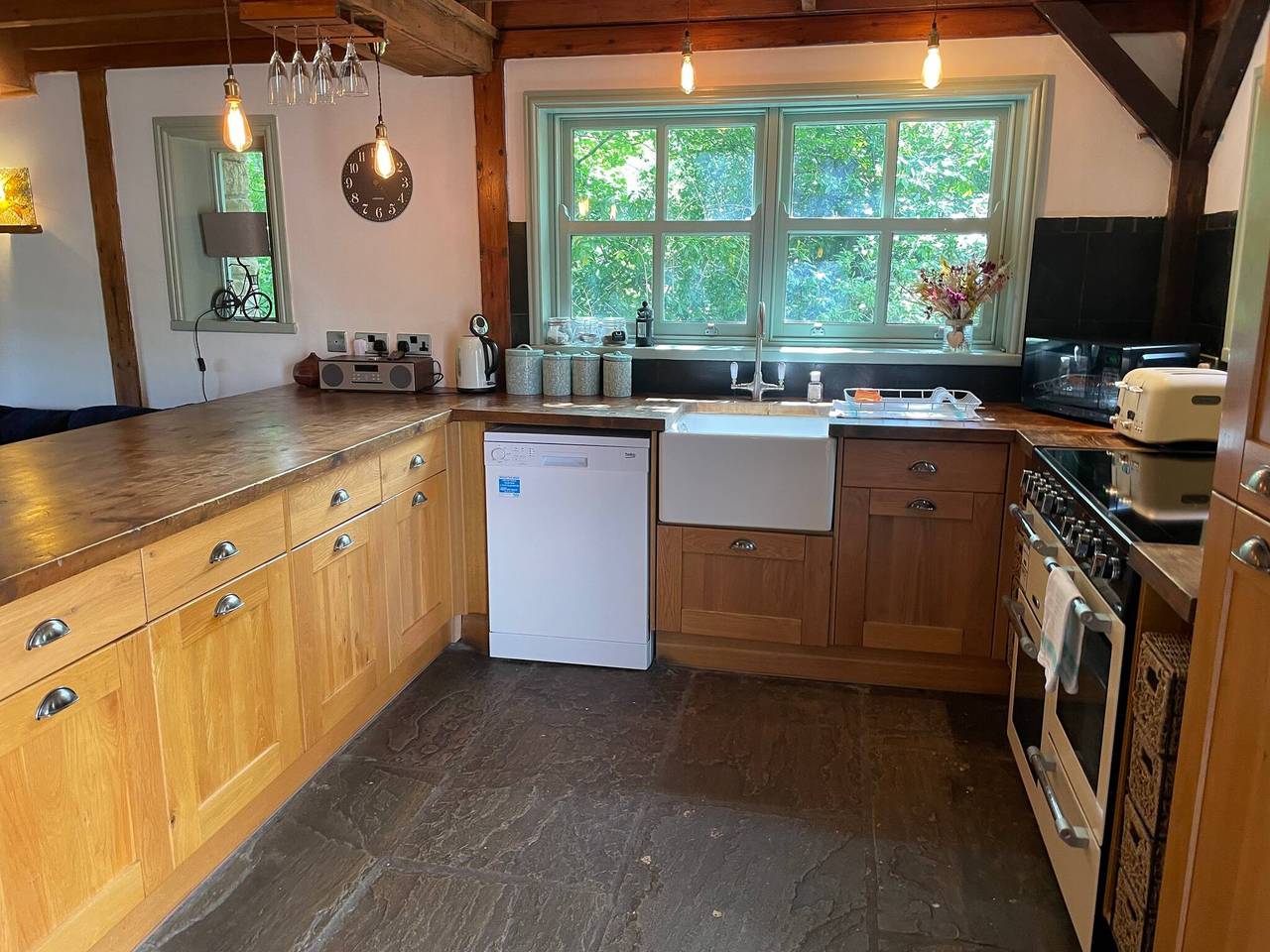 🌿 Quaint Country Cottage with Valley Views, Dog-Friendly & Horse-Friendly in Gateshead