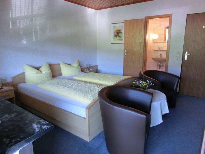 Ferienwohnung für 2 Personen, mit Balkon/Terrasse und Terrasse in Oberharmersbach - 4