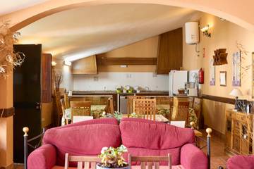 Casa Rural para 22 Personas en Rivero de Posadas, Posadas, Foto 3