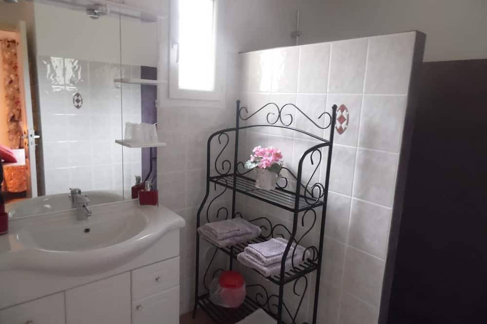 Appartement entier, Locations Résidence Rocca Rossa Gite Rouge Palombaggia in Porto-Vecchio, Arrondissement de Sartène