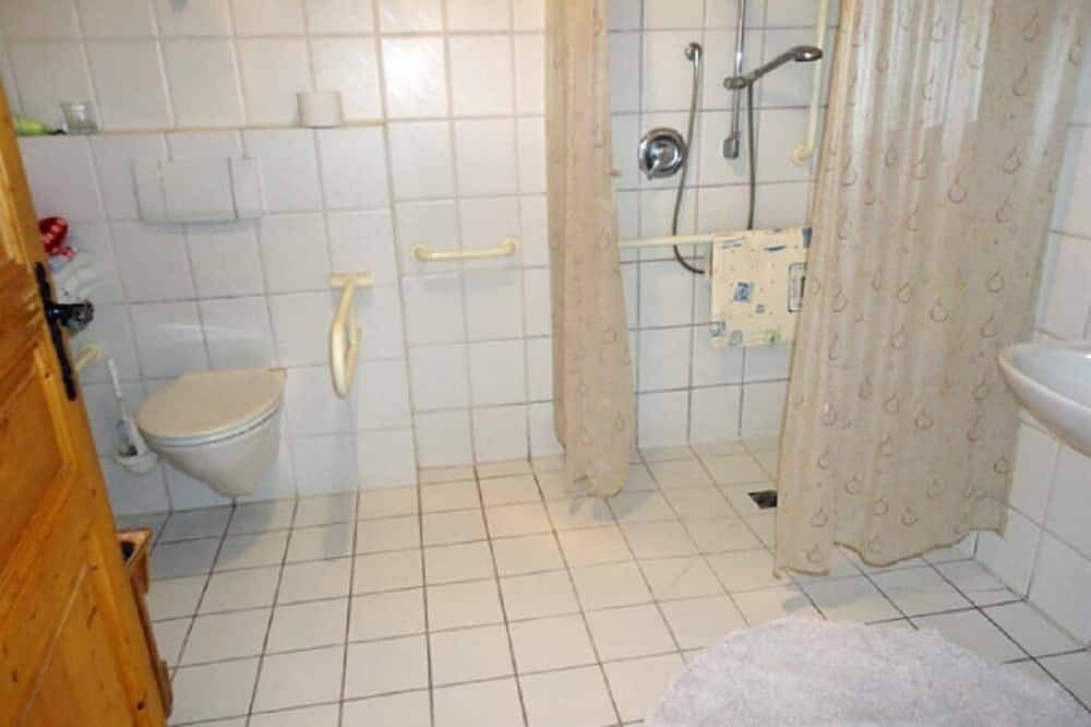 Ganze Wohnung, Unterkunft in ruhiger Lage für Naturfreunde in Tirschenreuth, Ostbayern