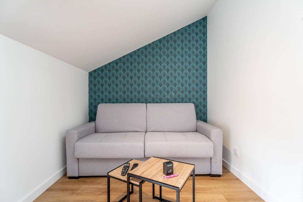 Appartement entier, One-Bedroom Apartment in Pélussin, Parc Naturel Régional du Pilat