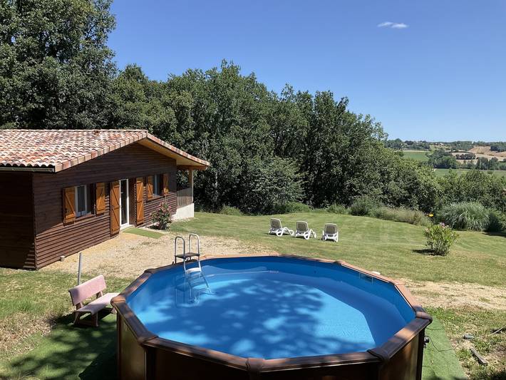 Gîte pour 4 personnes, avec piscine