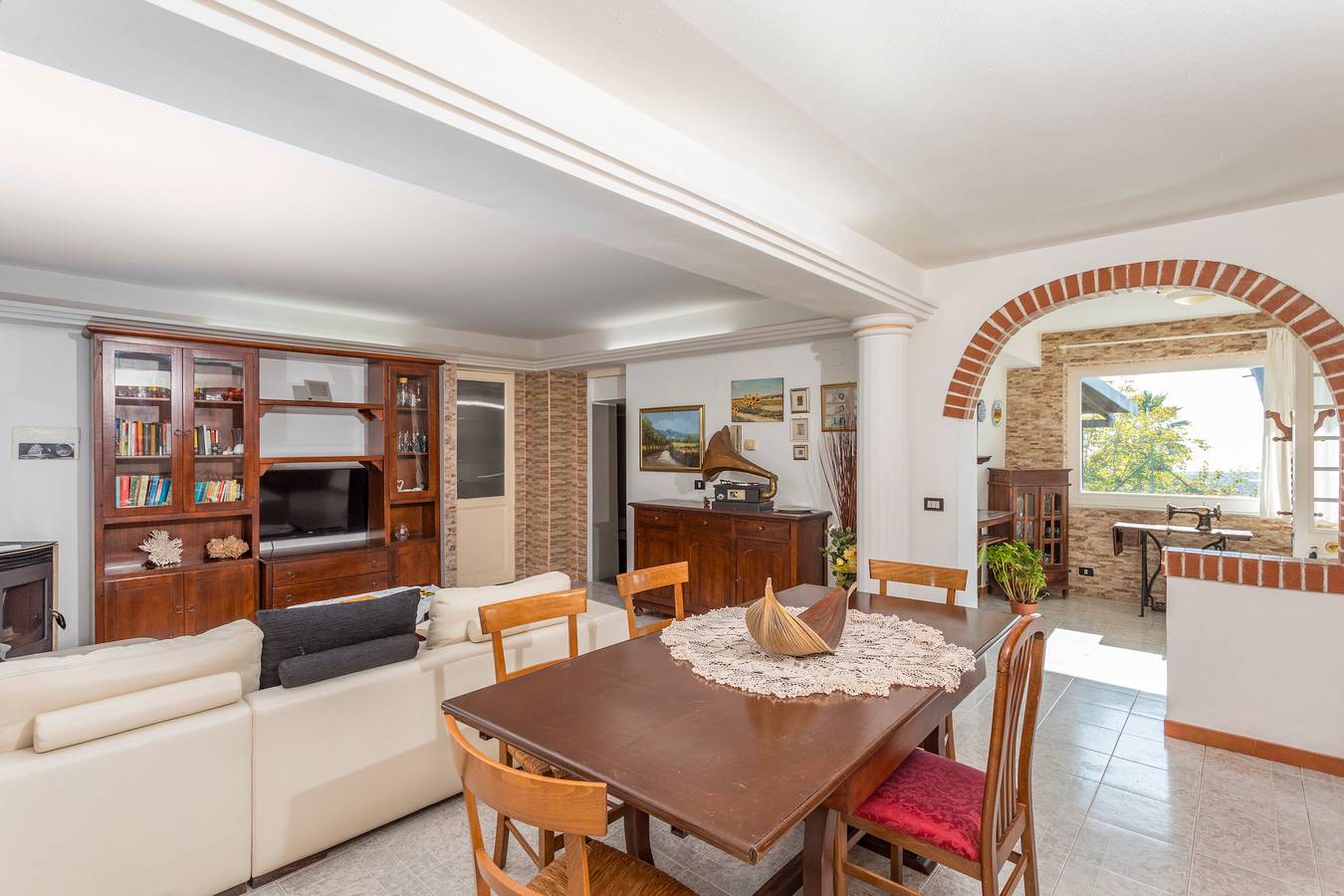 Ganze Wohnung, Apartment in Villa mit Pool in Giarre, Ätna