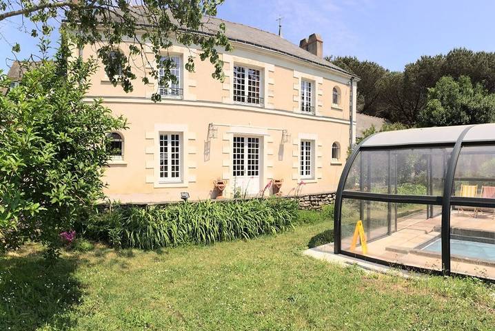 Cottage pour 3 personnes, avec jardin et piscine, animaux acceptés à Corsept