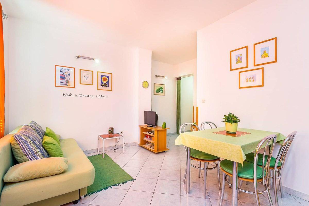 Ganze Ferienwohnung, Ferienwohnung für 4 Personen ca. 52 qm in Vinkuran, Istrien (Istrische Riviera) in Vinkuran, Südküste Istrien