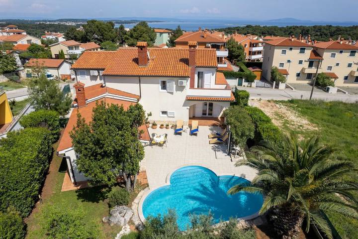 Villa für 8 Personen, mit Garten in Premantura - 4