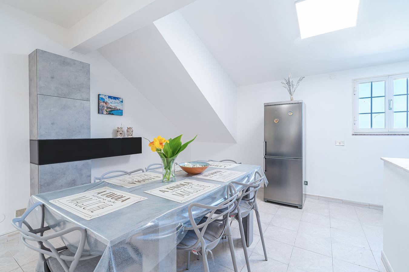 Appartement entier, Villa Segesta appartement de vacances avec terrasse, Wifi et climatisation in Santa Panagia, Syracuse