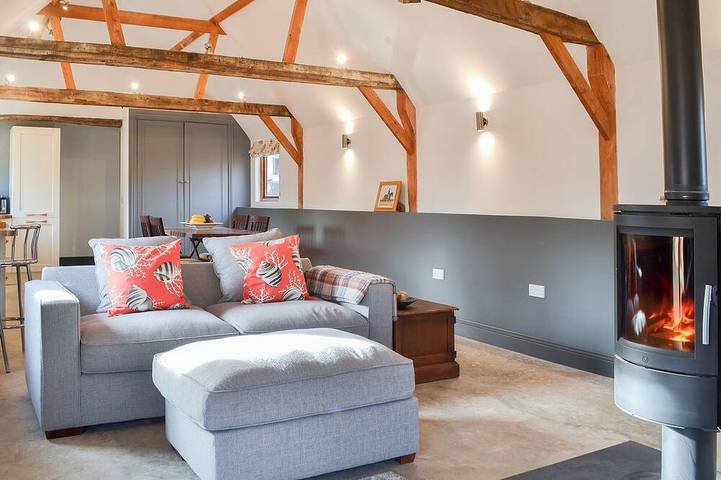 Cottage for 4 people, with garden, with pets in Fordingbridge