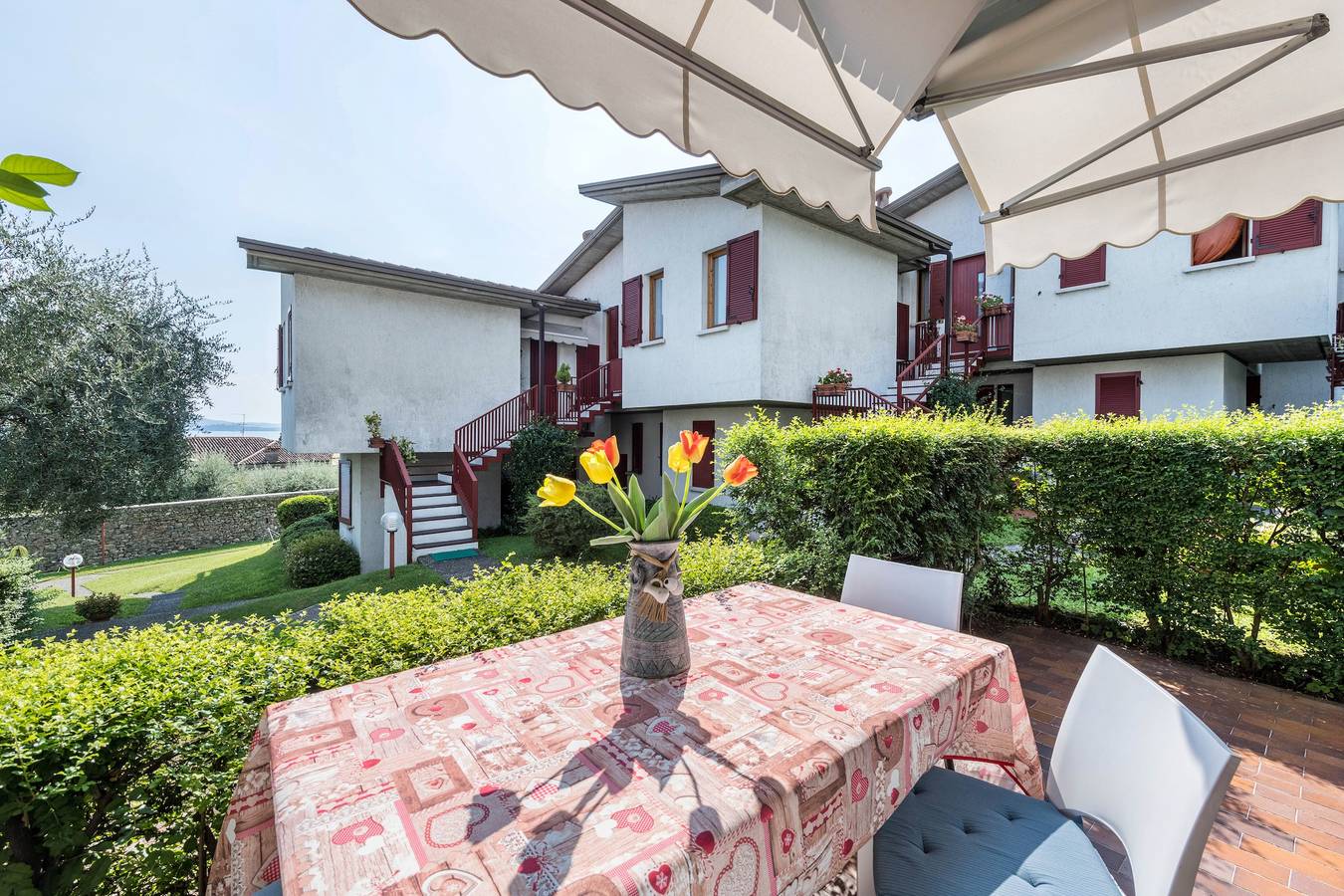 Ganze Wohnung, Ferienwohnung "Casetta - Neuer See" mit privater Terrasse und Wlan in Gardone Riviera, Gardasee-Berge