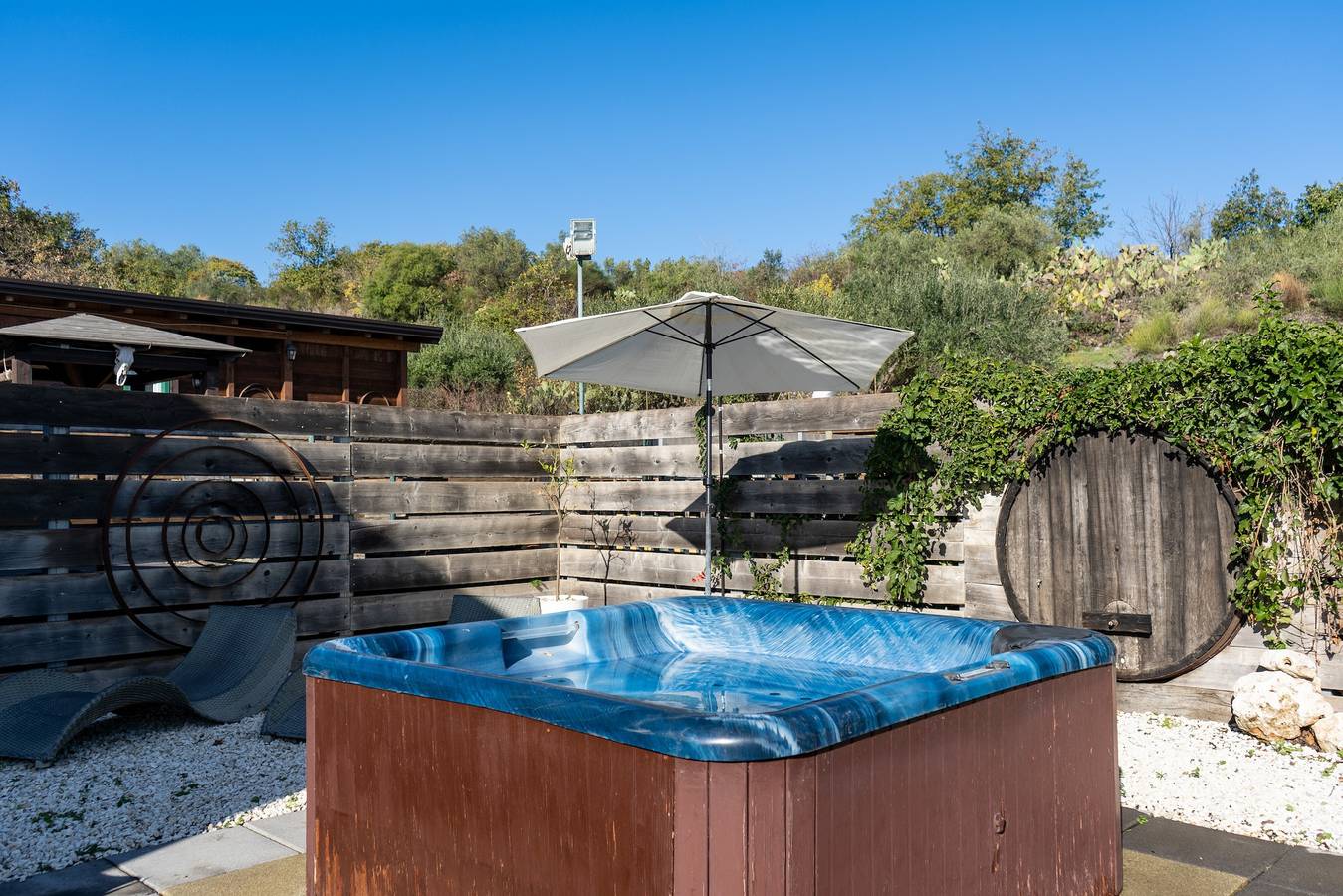 Casa vacanze "Scuderie dell'Etna" con vista mare, idromassaggio e Wi-Fi in Piedimonte Etneo, Etna