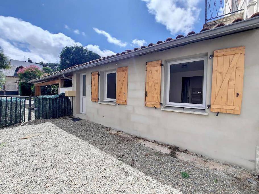 Three-Bedroom House in Tarbes, Hautes-Pyrénées