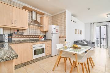 Apartment for 4 People in Nerja Centre, Nerja, Photo 4