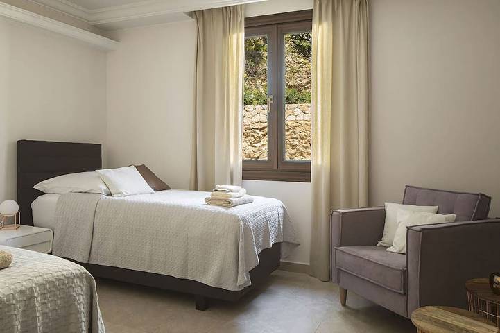 Villa für 12 Personen, mit Balkon und Whirlpool sowie Garten in Palma - 2