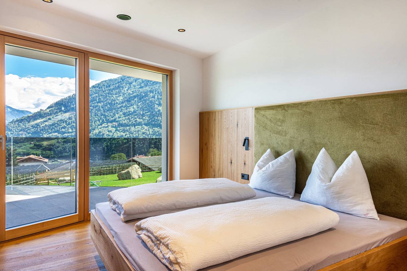 Ganze Wohnung, Ferienwohnung Hofer Hof Mut mit Bergblick, Wlan und Terrasse in Oberplars, Algund