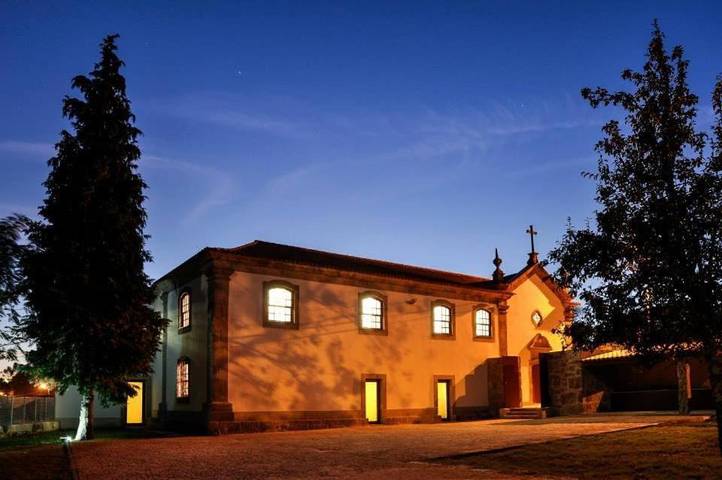 Casa de férias para 2 pessoas, com jardim e terraço em Paredes