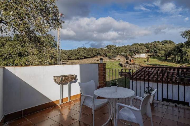 Ferienwohnung für 7 Personen, mit Balkon und Ausblick - 1