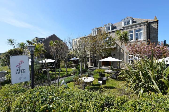 Hotel for 2 people, with garden - 1