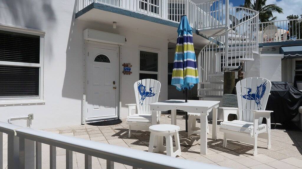 Bayside: 1. Stock Apartment in Native Hängematte an der Florida Bay in Upper Matecumbe Key, Islamorada