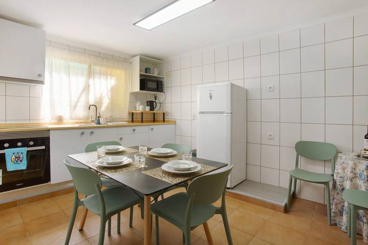 Maison de vacances 'Levada Residence' avec terrasse privée, jardin privé et accès Wi-Fi in Santo António (Madeira), Île de Madère