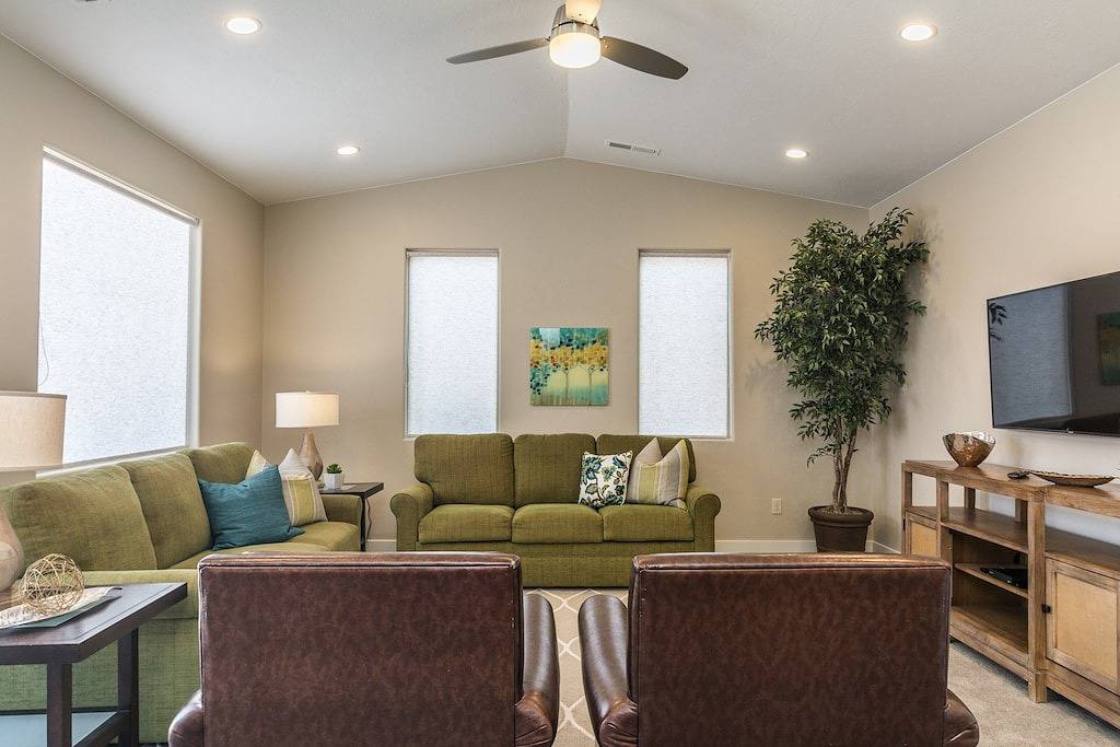 🌴24🌴Near Pool + Firepit + Ping Pong + Spiele in Santa Clara (UT), Zion Nationalpark