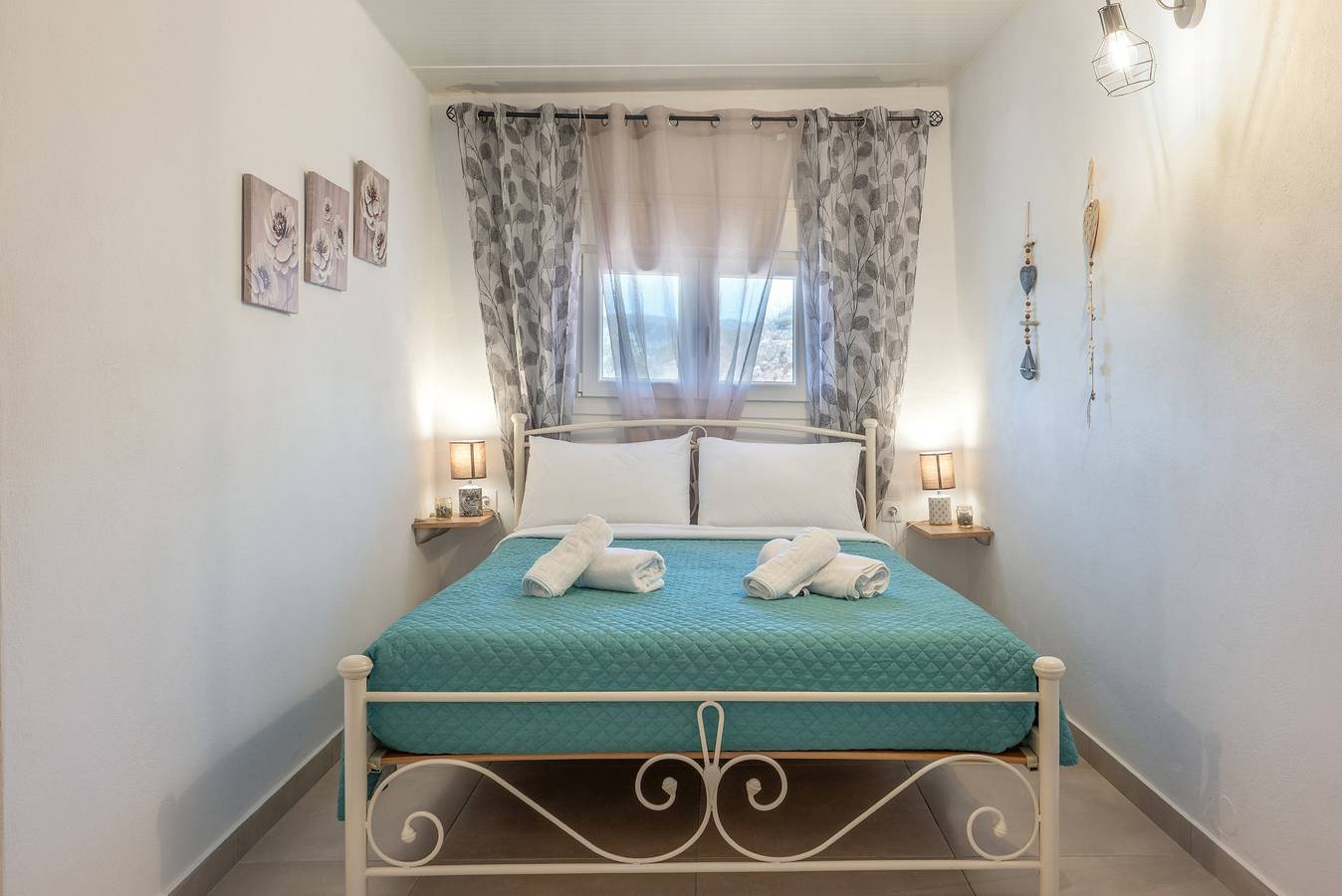 Duurzaam vakantiehuis 'Lydia Guest House - Sea' met zeezicht, privéterras en wifi, foto 6