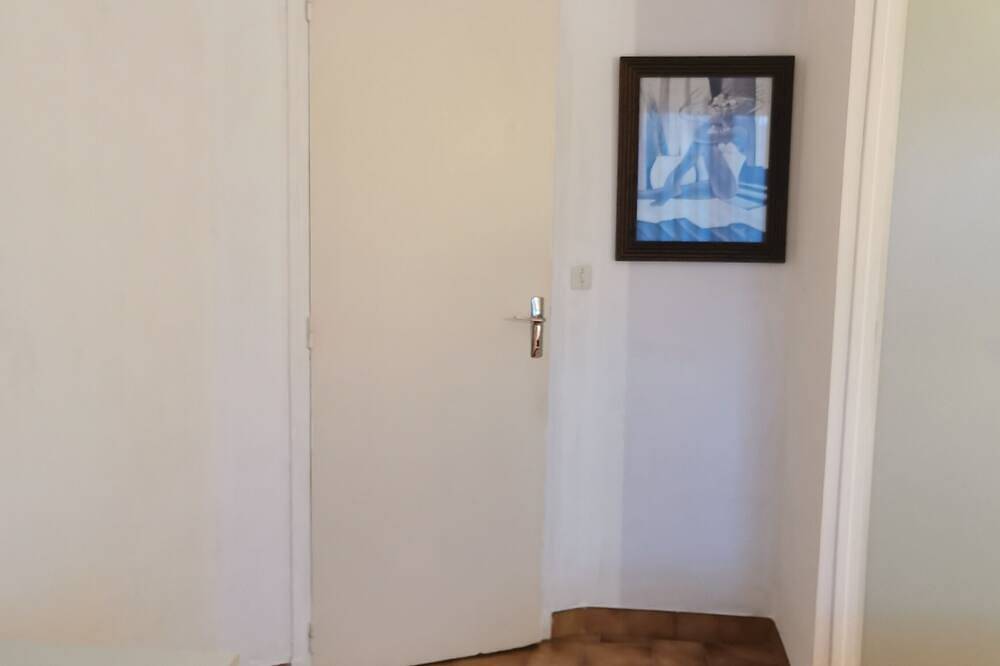 Guest room in Cabestany, Côte d'Améthyste