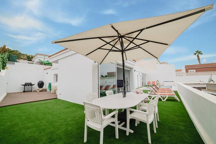 Villa für 7 Personen, mit Ausblick und Pool sowie Garten in Adeje - 3