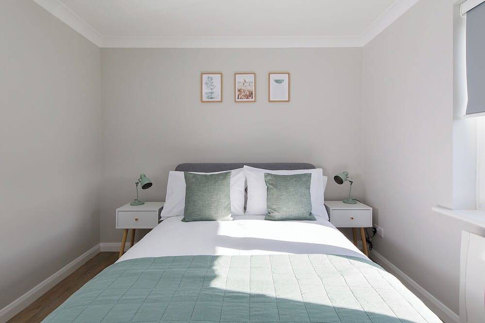 Apartment for 4 People in Chichester, West Sussex