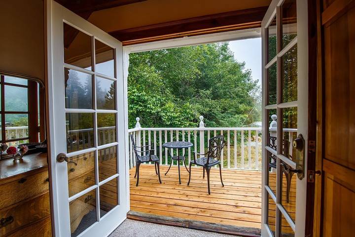 Casa de vacaciones para 5 personas, con jardín además de jacuzzi y balcón - 1