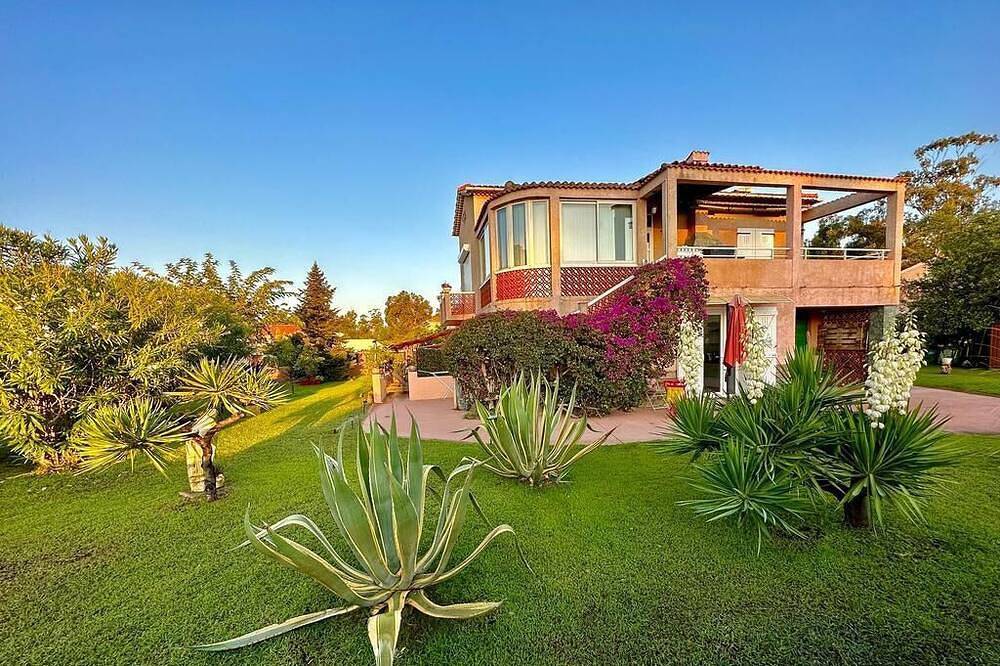 Haut Villa Mesanges 5 minutes walk from the beach ! in Lucciana, Bastia und Umgebung