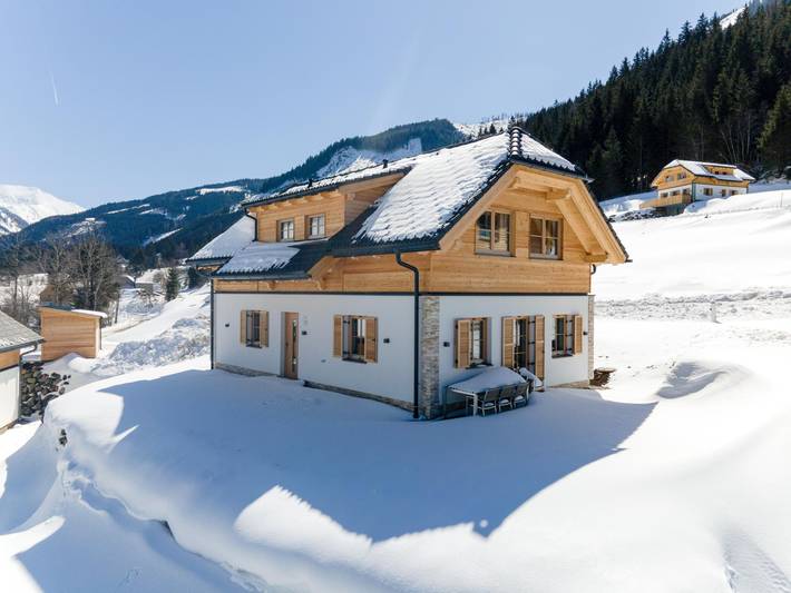 Chalet für 9 Personen, mit Terrasse und Sauna sowie Garten - 1