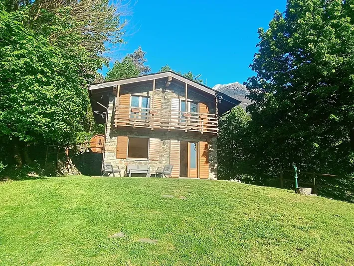 Villa per 6 persone, con panorama e giardino nonché sauna, con animali domestici - 1
