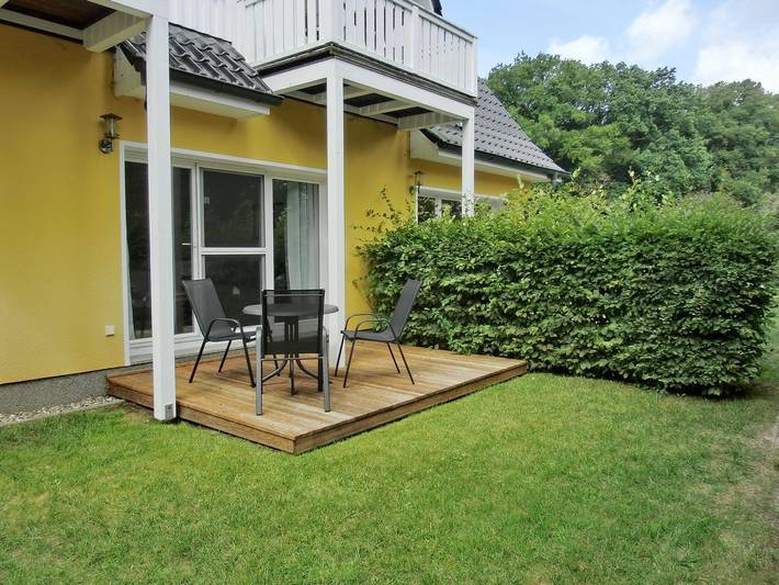 Ferienwohnung für 2 Personen, mit Terrasse und Garten in Ribnitz-Damgarten