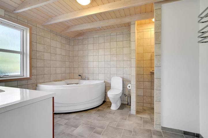 Ferienhaus für 6 Personen, mit Terrasse und Whirlpool in Nordjütland - 4