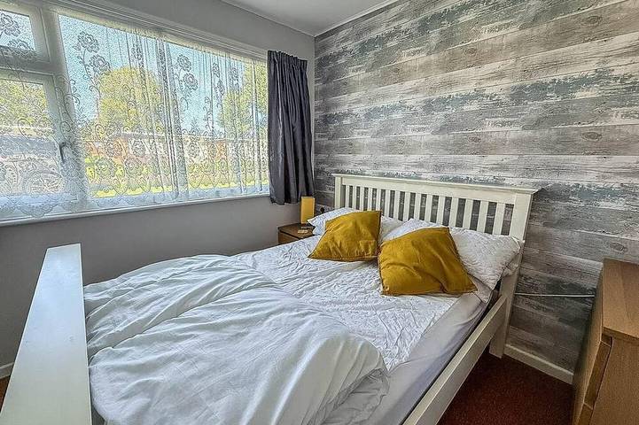 Beautiful chalet with free WiFi nearby Hemsby beach in Norfolk in Hemsby, Great Yarmouth