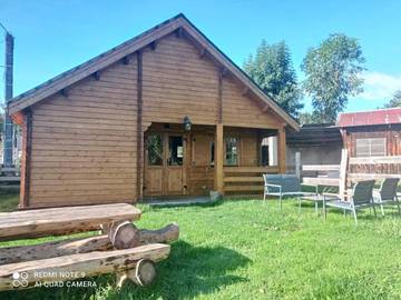 Maison de campagne pour 4 personnes, avec jardin à Aydat