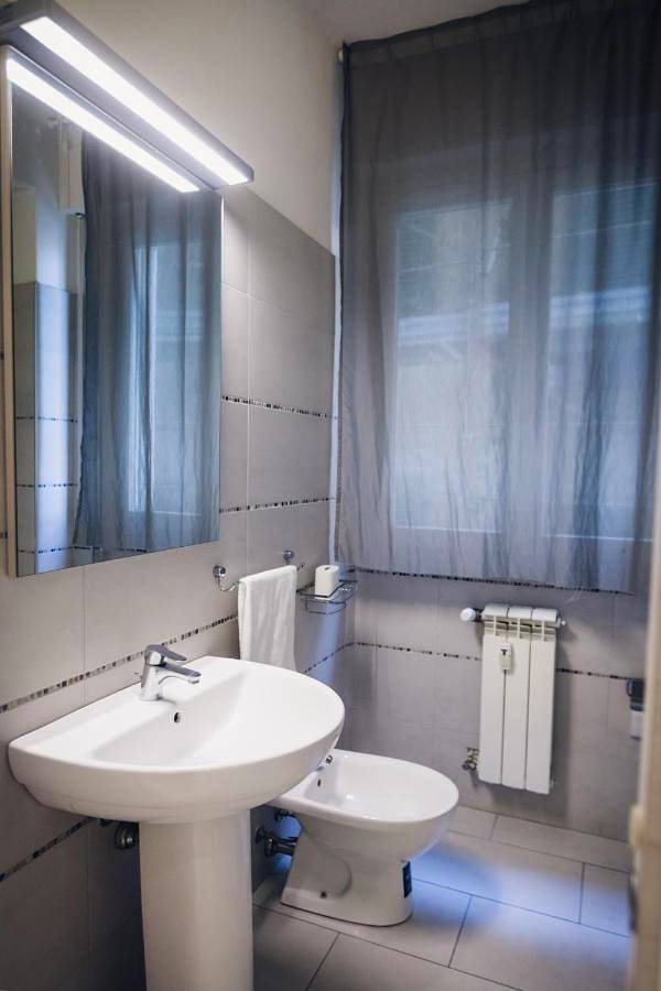 Pisacentro Guest House in Pise, Riviera Italienne